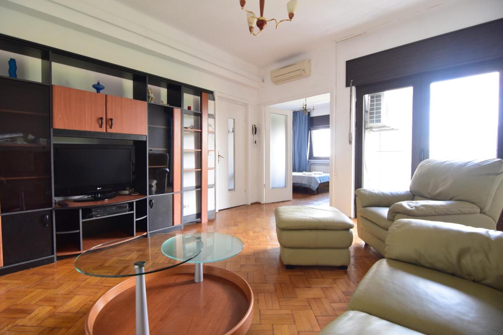 Eminescu 36 Apartment Bukares Bagian luar foto