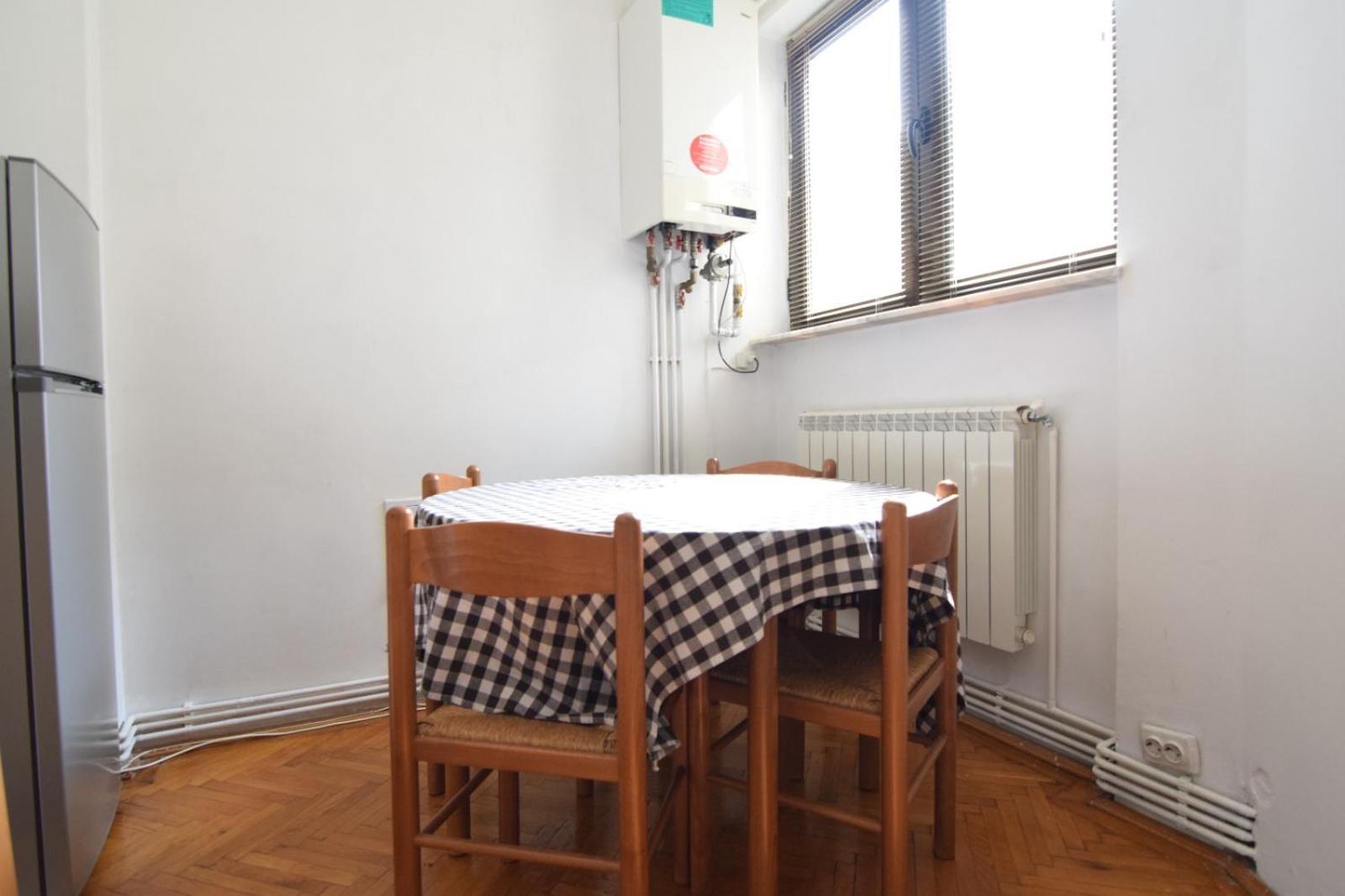 Eminescu 36 Apartment Bukares Bagian luar foto